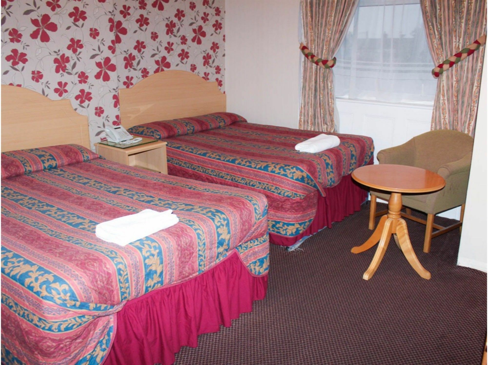 Lampton Guest House Hounslow Exterior foto